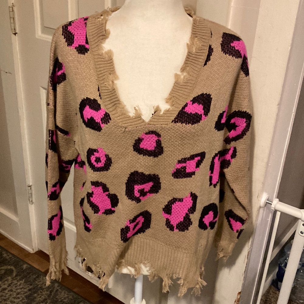 Runway fringed sweater size M